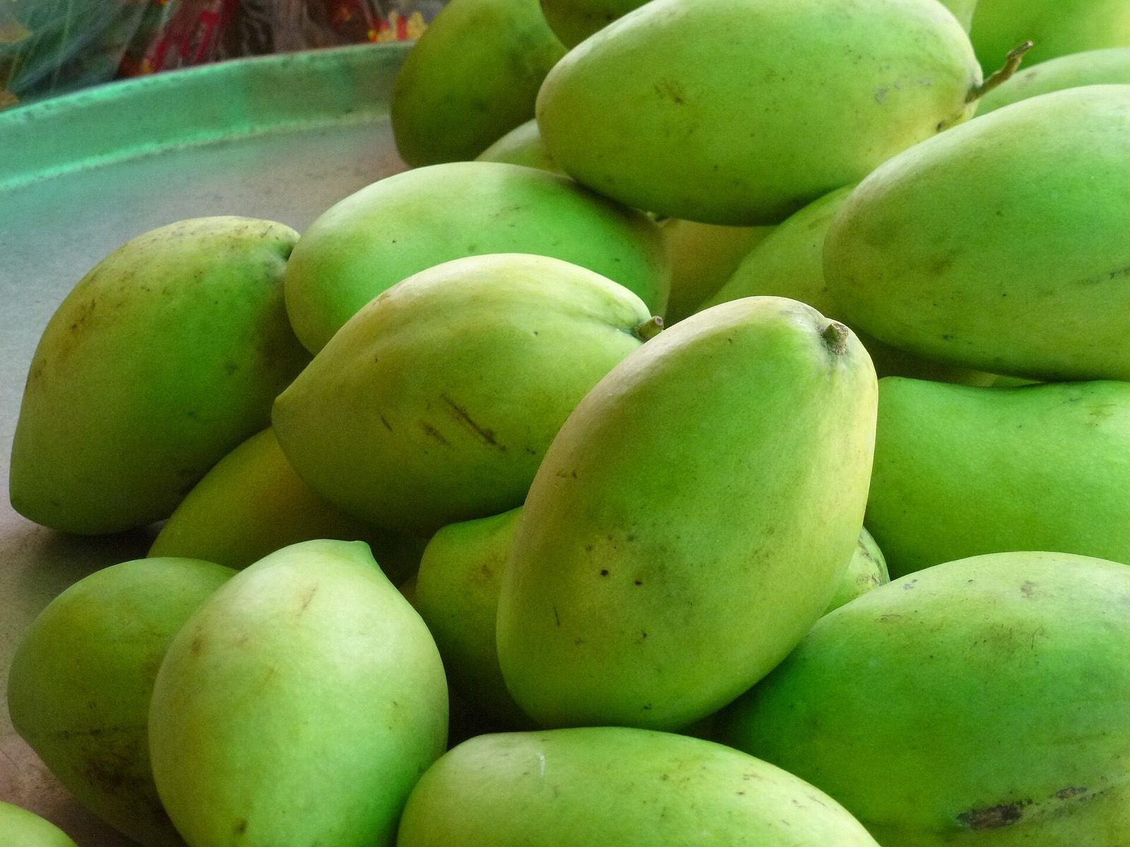 Xoài cát Hòa Lộc bày bán tại chợ Xuân Khánh, Cần Thơ